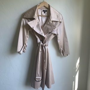 Champagne-colored satin trench coat, sz S